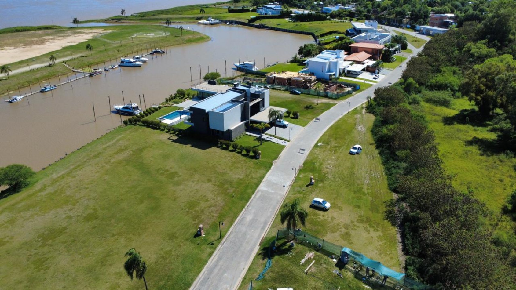 Lote 900 m2 Amarras 